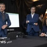 الرئيس الأمريكي دونالد ترامب يتابع عملية عسكرية ضد الرئيس الفنزويلي نيكولاس مادورو.