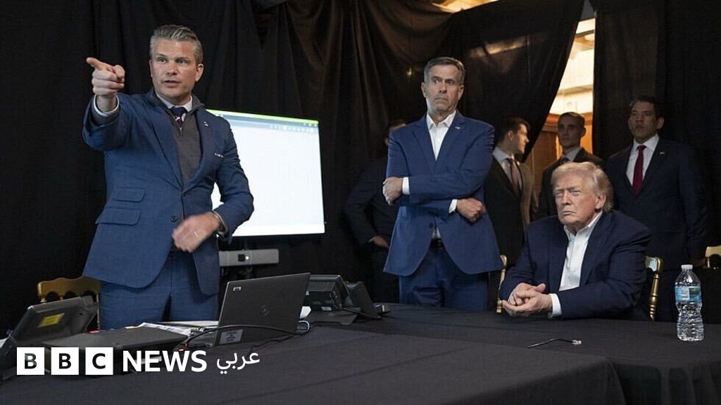 فنزويلا في أعقاب الهجوم الأمريكي: حصيلة القتلى، اعتقال مادورو، ومستقبل غامض 3 الرئيس الأمريكي دونالد ترامب يتابع عملية عسكرية ضد الرئيس الفنزويلي نيكولاس مادورو.