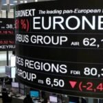رسوم بيانية تظهر ارتفاع مؤشرات البورصات الأوروبية مع بداية العام الجديد