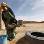 صورة توضيحية لندرة المياه أو جفاف مصدر مائي، ترمز إلى الإفلاس المائي العالمي.