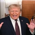 صورة للرئيس الأمريكي دونالد ترامب يتحدث عن التوترات مع إيران