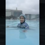 مدونة السفر حنان القلاف تستمتع بالجاكوزي العملاق في آيسلندا