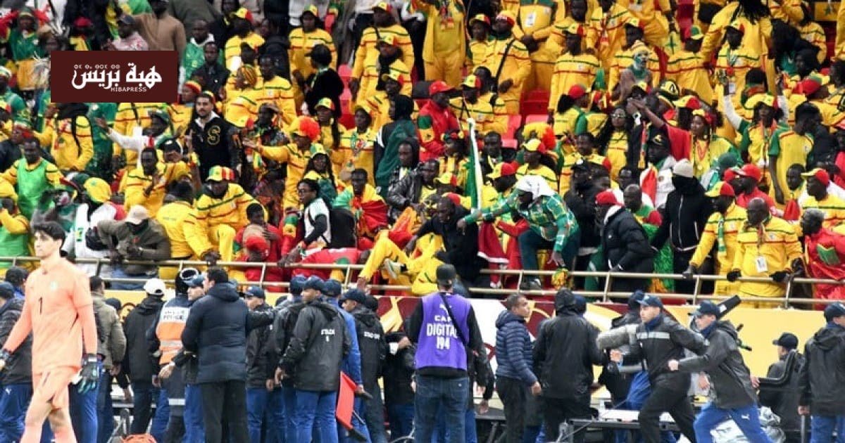 المغرب: دعوات حقوقية لمواجهة تصاعد الخطاب العنصري ضد المهاجرين الأفارقة 3 مهاجرون أفارقة في المغرب، رمز للتعايش والتنوع الثقافي.