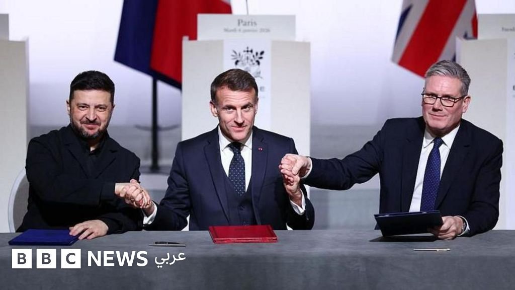 فرنسا وبريطانيا توقعان إعلان نوايا لنشر قوات في أوكرانيا بعد اتفاق السلام 3 قادة فرنسا وبريطانيا يوقعان وثيقة إعلان نوايا بشأن أوكرانيا