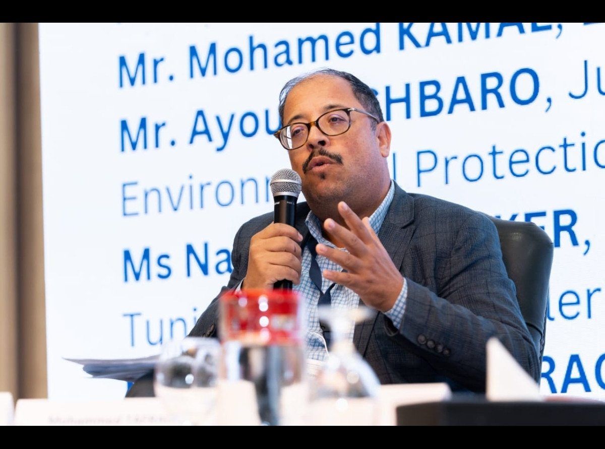 الكاتب والناشط البيئي محمد التفراوتي يتحدث عن العلاقة بين البيئة والعدالة الإنسانية.