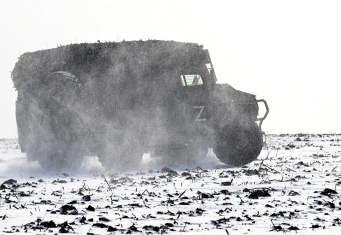 قوات روسية تتقدم في منطقة العمليات العسكرية بأوكرانيا