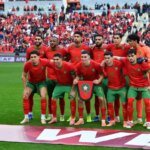 لاعبو المنتخب المغربي يحتفلون خلال مباراة في كأس أمم إفريقيا