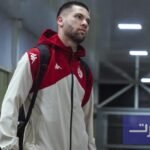 الوداد يحط الرحال بلوبومباشي استعداداً لمواجهة حاسمة في الكونفدرالية 8 لاعبي الوداد الرياضي في لوبومباشي قبل مواجهة مانييما يونيون