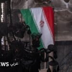 تصاعد التوتر في الشرق الأوسط: دبلوماسية ترامب وتحذيرات حزب الله وسط احتجاجات إيران 6 صورة مركبة للرئيس الأمريكي دونالد ترامب يلقي خطاباً في البيت الأبيض وحاملة الطائرات الأمريكية يو إس إس أبراهام لينكولن في البحر، والأمين العام لحزب الله نعيم قاسم يلقي خطاباً في بيروت.