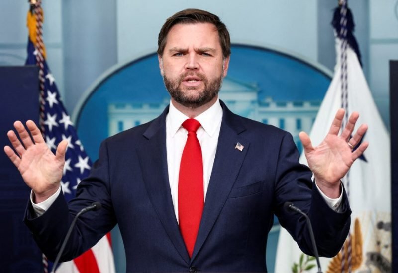 تولسي غابارد، مديرة الاستخبارات الوطنية الأمريكية، في سياق الجدل حول فنزويلا