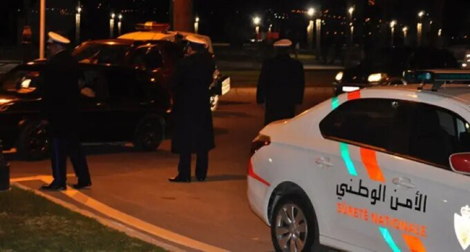 فرق الأمن والوقاية المدنية بموقع العثور على جثة شاب بالعوامة، طنجة