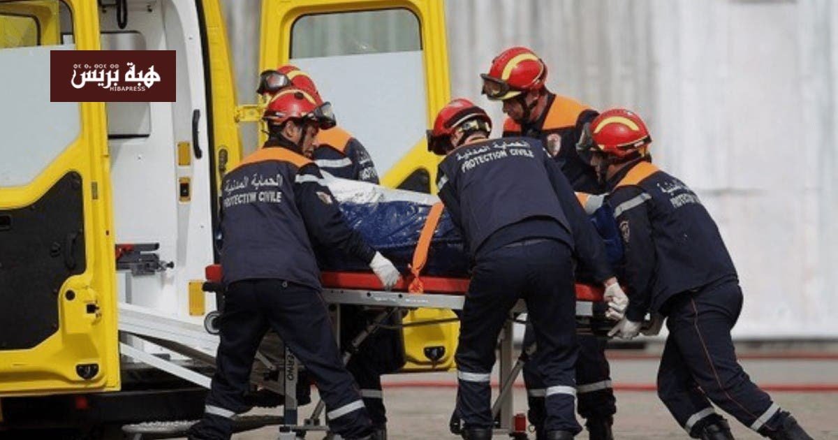 فرق الحماية المدنية الجزائرية تتدخل لإخماد حريق في شقة سكنية وتقديم الإسعافات للمصابين.