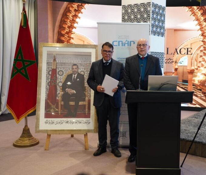 المشاركون في ندوة اللجنة الوطنية لمراقبة حماية المعطيات الشخصية (CNDP) حول تدبير مخاطر البيانات.