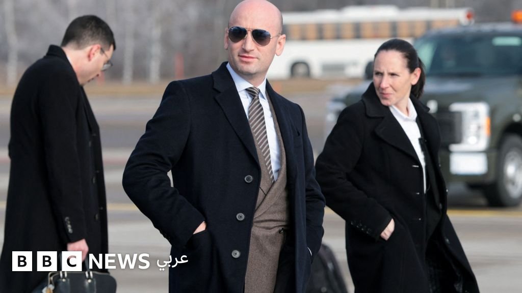 الرئيس الأمريكي السابق دونالد ترامب يتحدث في منتدى دافوس الاقتصادي العالمي