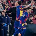 روني بردغجي لاعب برشلونة يحتفل بهدف