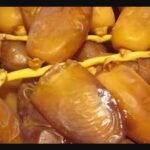 صورة لتمور جزائرية معبأة في الأسواق المغربية تثير جدلاً حول سلامتها الصحية