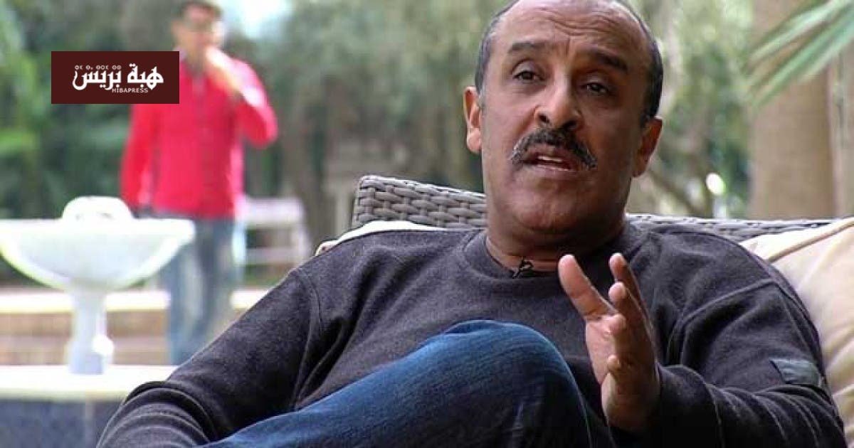 صورة للممثل والمخرج سعيد الناصري مع لقطة من فيلم الشلاهبية