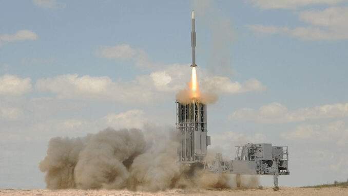 المغرب يدمج منظومة "باراك إم إكس" الدفاعية لتعزيز قدراته الجوية 3 منظومة الدفاع الجوي "باراك إم إكس" التي يمتلكها المغرب