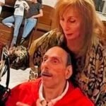 صورة السيدة فيروز مع ابنها هلي الرحباني