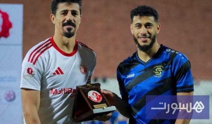 تعادل بطعم الإثارة يجمع الشمال والسيلية: بلهندة بين التكريم والطرد 7 يونس بلهندة في مباراة الشمال والسيلية بالدوري القطري