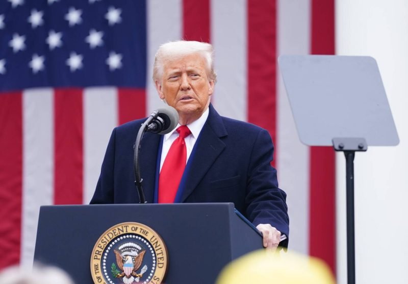 Trump repousse l'augmentation des droits de douane sur l'ameublement aux États-Unis 3 Image de meubles importés