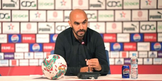 Walid Regragui, sélectionneur du Maroc, en conférence de presse avant la finale de la CAN 2025.