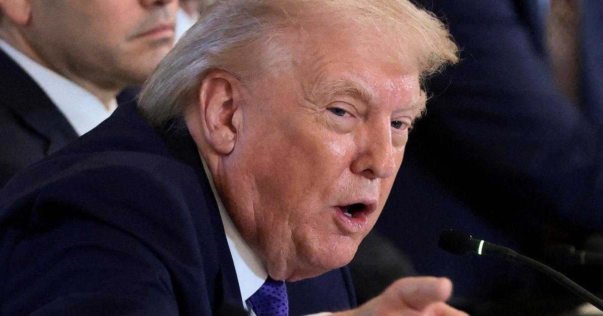 Donald Trump à la Maison Blanche, le 9 janvier 2026, au cœur de la controverse sur le Groenland et les taxes douanières.