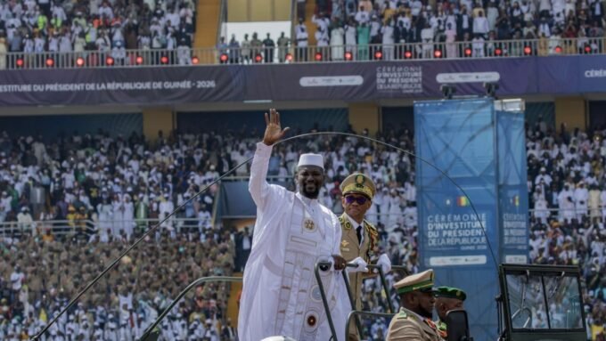 Le Général Mamadi Doumbouya lors de sa cérémonie d'investiture présidentielle à Conakry.
