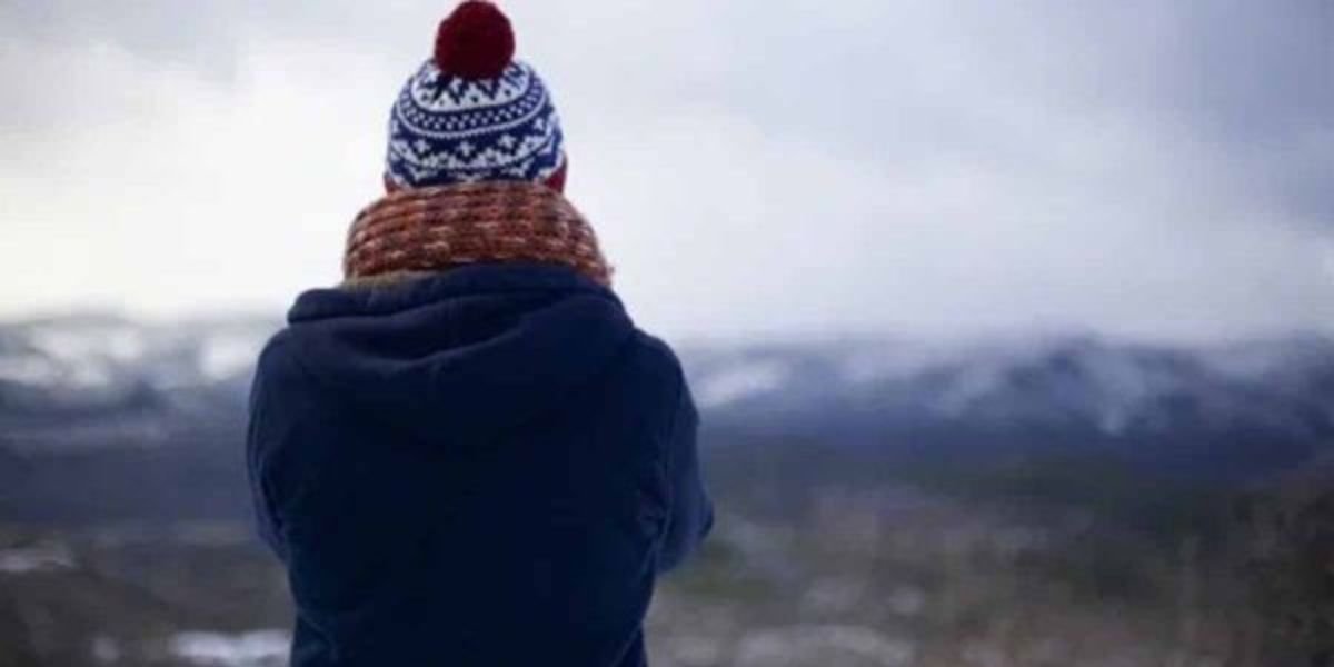 Carte météorologique du Maroc illustrant les zones de pluie, de neige et de froid pour le 17 janvier 2026