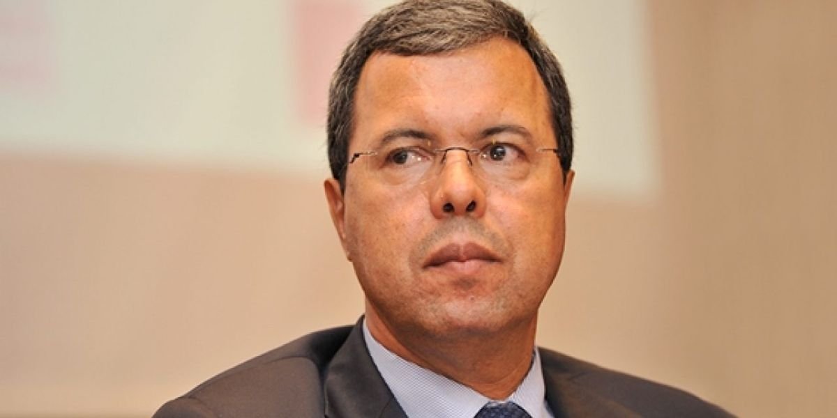 Nadia Fettah et Abdellatif Zaghnoun lors du Conseil d'Administration de l'ANGSPE