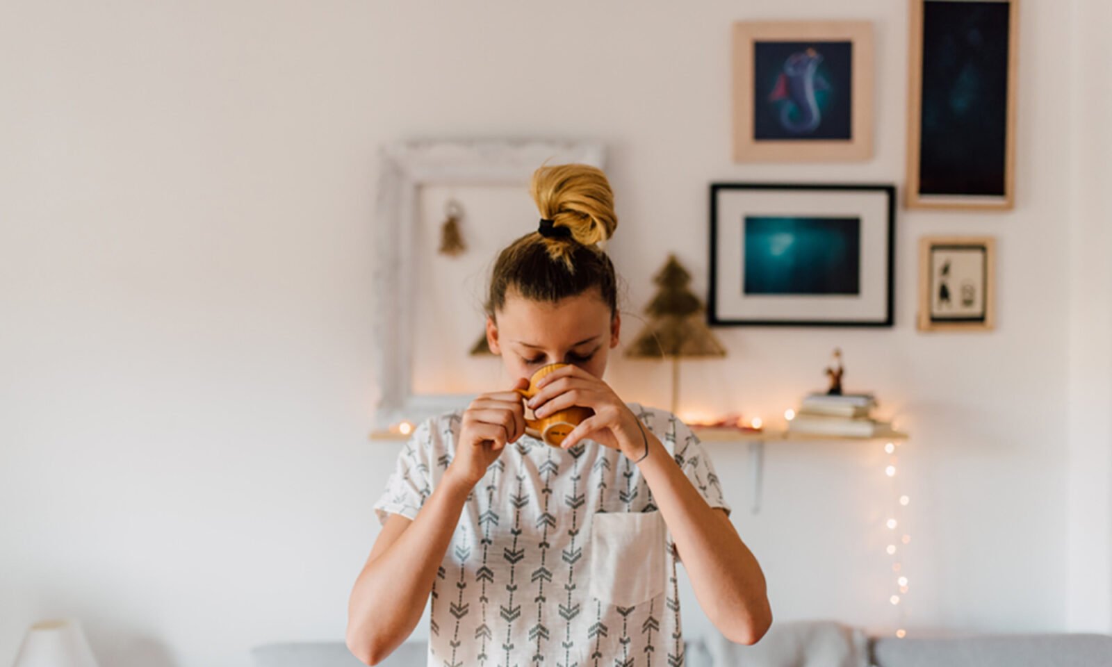 A healthy and balanced breakfast spread, symbolizing the benefits of a morning meal.