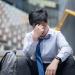 Beyond the Block: A Deep Dive into Today's Trending Tech Headlines 6 A collage of tech icons representing trending news topics like Verizon, Spotify, ChatGPT, and smart glasses.