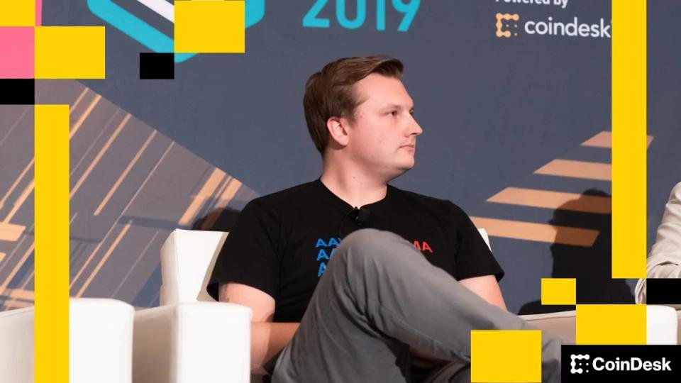 Aave logo with a graph showing revenue flow to a decentralized autonomous organization (DAO) treasury.