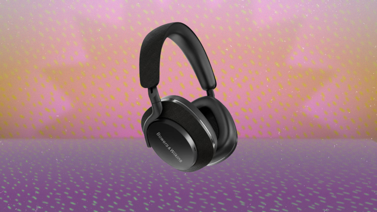 Bowers & Wilkins Px7 S2 Bluetooth headphones in black, showcasing their sleek design.