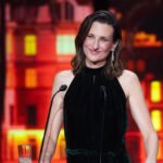Portrait des personnalités phares des Césars 2026 : l'icône Jim Carrey, la charismatique Camille Cottin et l'élégant Benjamin Lavernhe, réunis pour une soirée mémorable.