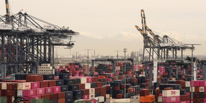 Choc Douanier : Trump Fait