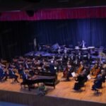 L’Orchestre Symphonique Royal fait résonner l’âme de Respighi à Casablanca 4 L'Orchestre Symphonique Royal dirigé par Oleg Reshetkin et le pianiste Evgeny Mikhaylo sur scène au Théâtre Mohammed VI de Casablanca, interprétant des œuvres de Respighi.