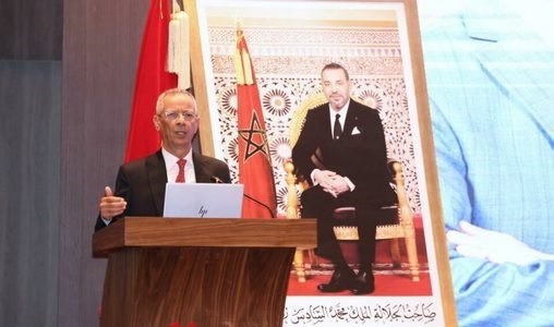 Ahmed Rahhou, Président du Conseil de la concurrence, s'adressant aux médias lors de la rencontre annuelle.