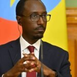 Le ministre éthiopien des Affaires étrangères, Gedion Timotheos, s'exprimant lors d'une conférence de presse.