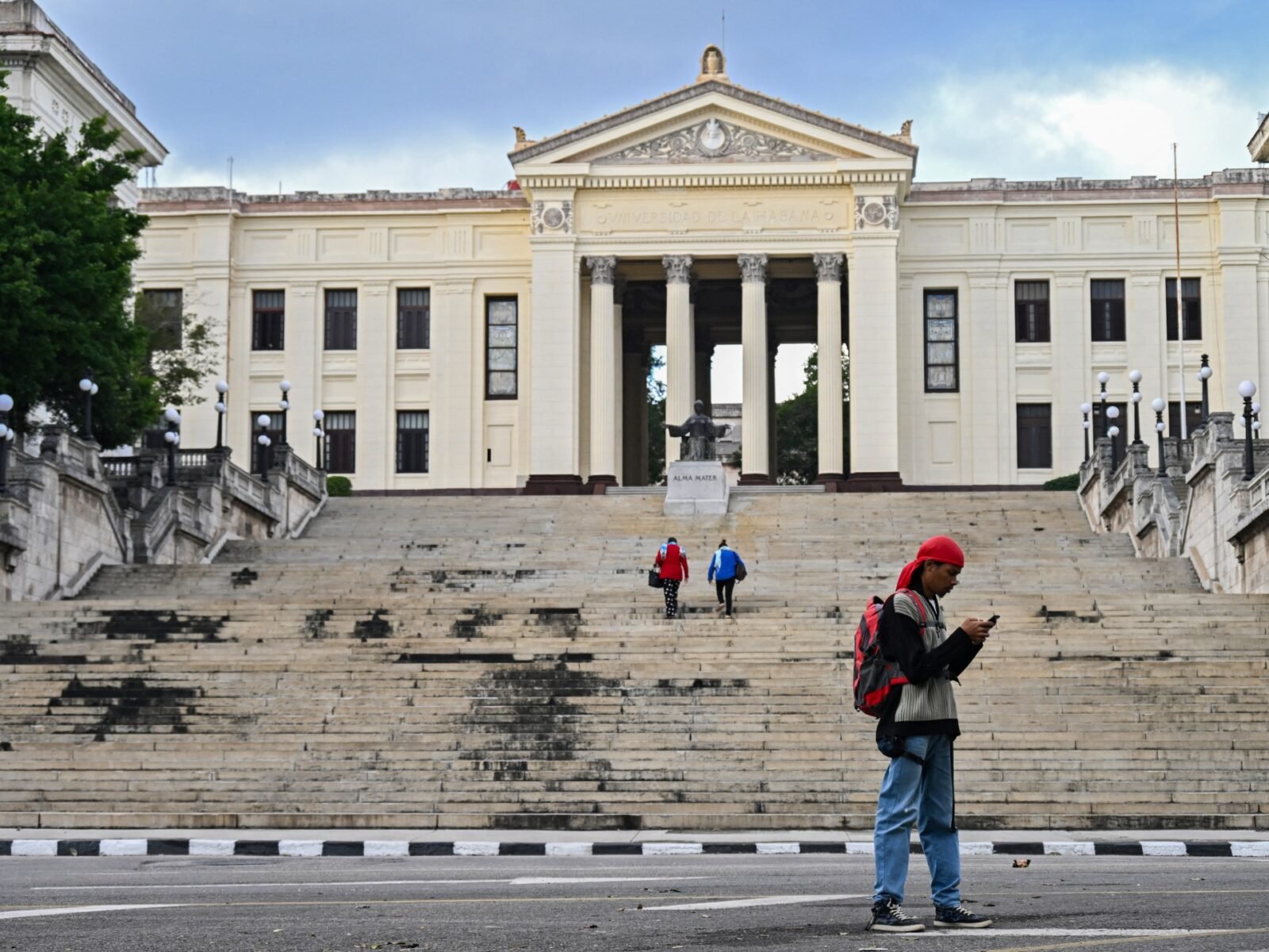 أزمة كوبا والضغوط الأمريكية