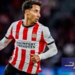 صورة لأنس صلاح الدين وهو يتدرب مع فريق بي إس في آيندهوفن