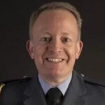 مسؤولون عسكريون بريطانيون وألمان يناقشون استراتيجيات الدفاع في سياق التوترات العالمية.