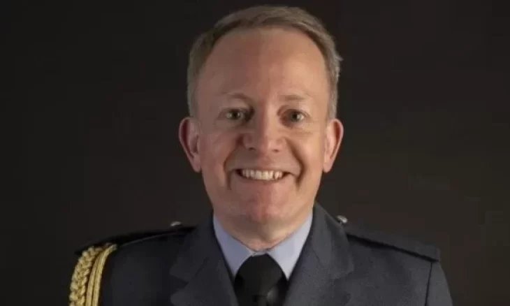 مسؤولون عسكريون بريطانيون وألمان يناقشون استراتيجيات الدفاع في سياق التوترات العالمية.