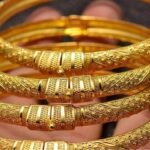 تحذير عاجل من نقابة تجار الحلي والمجوهرات للأردنيين بشأن عمليات احتيال الذهب الإلكترونية 6 صورة لعملات ذهبية أو أونصات ذهب مع شعار تحذير، ترمز لعمليات الاحتيال في سوق الذهب الإلكتروني في الأردن.