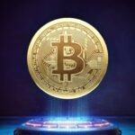 صورة لرمز البيتكوين الرقمي يرتفع في سوق العملات المشفرة، تعكس التعافي الاقتصادي.