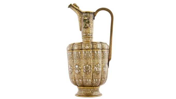 خريطة العالم تظهر مناطق التوتر الجيوسياسي الرئيسية مع أيقونات تمثل الدول المذكورة في المقال.