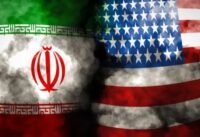 وزير الخارجية العماني بدر البوسعيدي خلال لقاء دبلوماسي حول الملف النووي الإيراني.