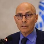 صورة للمفوض السامي لحقوق الإنسان فولكر تورك يتحدث عن الوضع في الأراضي الفلسطينية المحتلة.