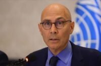 صورة للمفوض السامي لحقوق الإنسان فولكر تورك يتحدث عن الوضع في الأراضي الفلسطينية المحتلة.