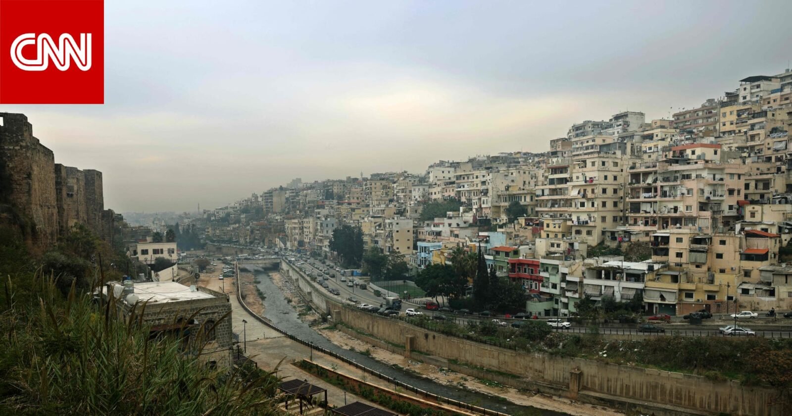 انهيار مبنى طرابلس